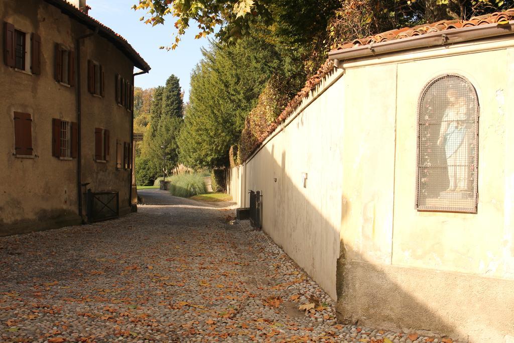 L' Antica Corte Lazzago Como Buitenkant foto